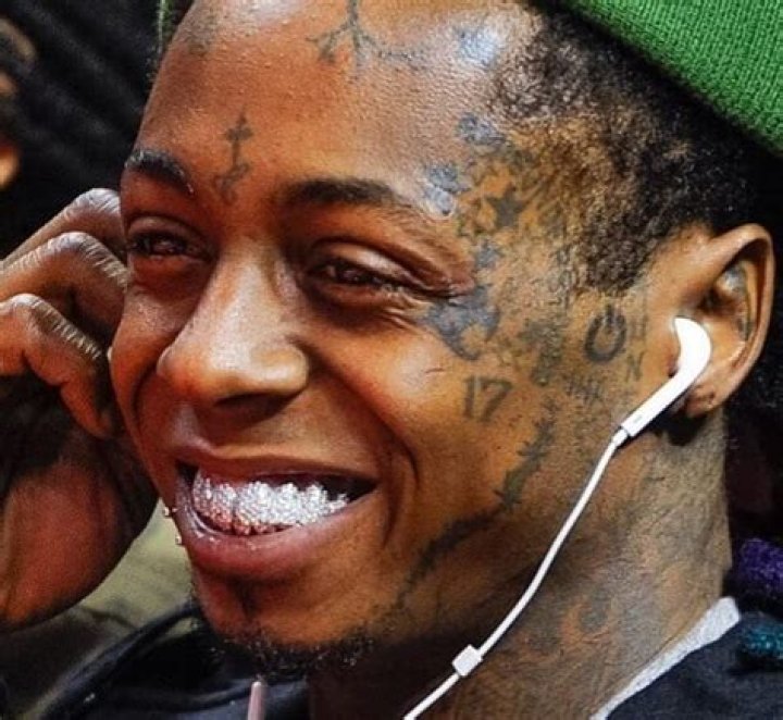 Why does Lil Wayne have a teardrop tattoo?