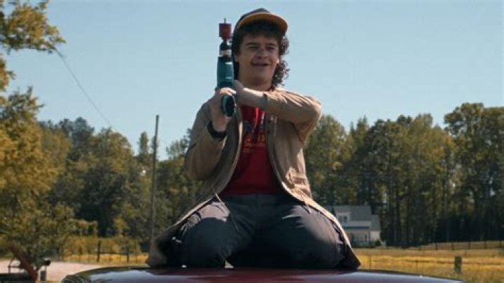 Why is Dustin called Dart?